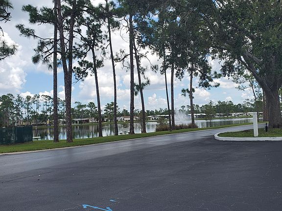 5th image of 2550 Tara Blvd