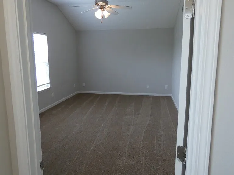 283 Hollandale Rd — Photo 15