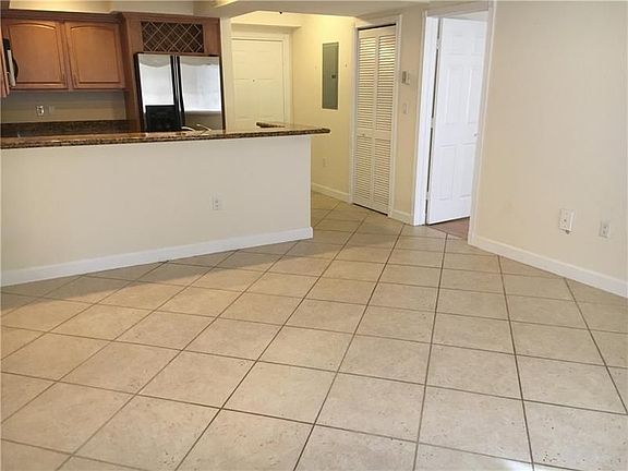 2nd image of 150 NE 15th Ave APT 148