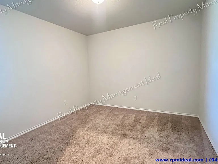 3977 Winding Hollow Dr — Photo 25