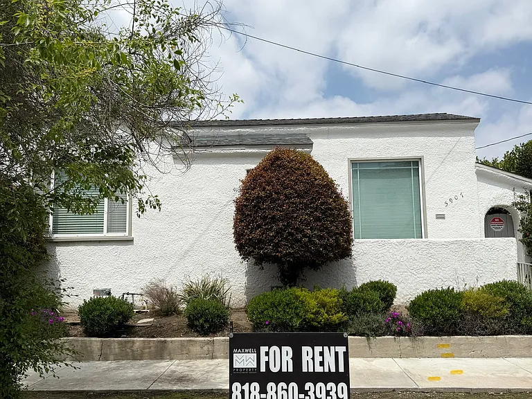 5907 Pickford St — Photo 24