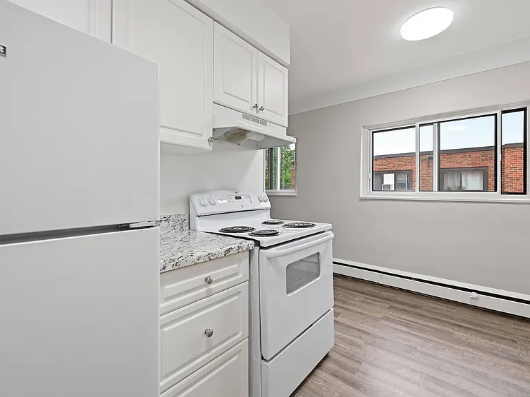68 Mericourt Rd #6 — Photo 4