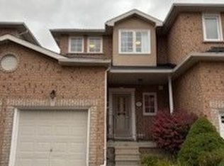 377 Rosegate Way N, Oakville, ON L6H 6K1