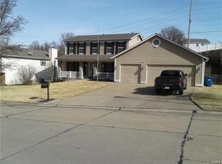 3013 Landau Ct, Saint Charles, MO