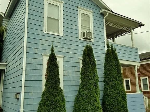 3rd image of 51 Sawyer St
