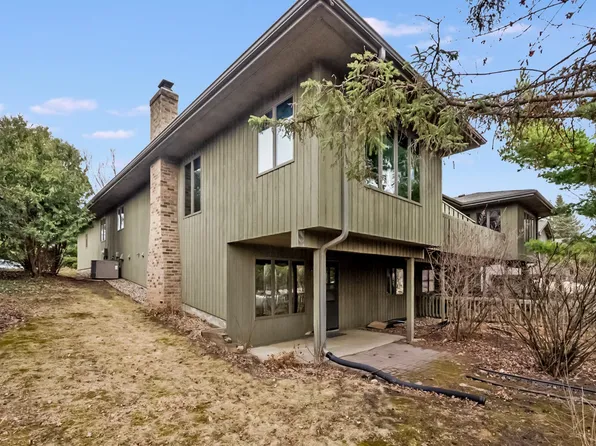 614 Meldahl Ln, Northfield, MN 55057