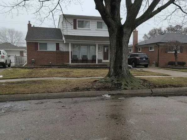 24834 Marine Ave, Eastpointe, MI 48021