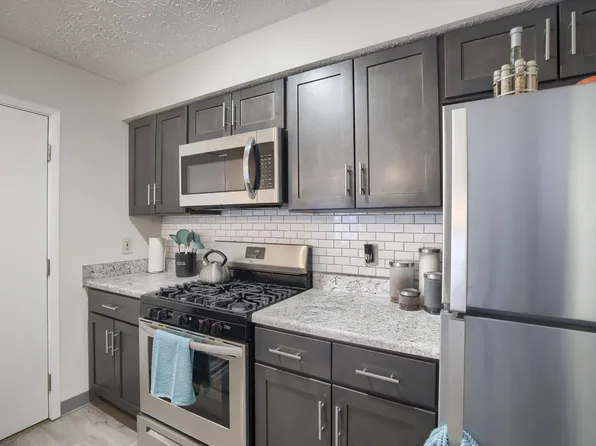 Stratford Chase Townhomes