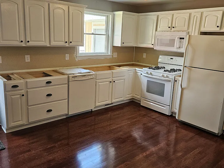 117 Hastings St NE #1 — Photo 3