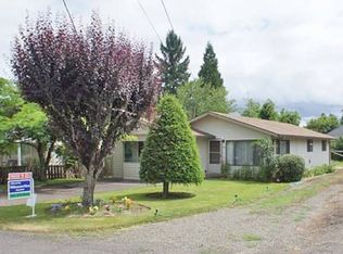 828 SW Edmunston St, McMinnville, OR 97128