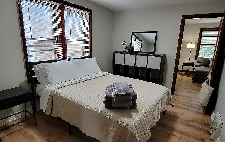 5173 Eichelberger St #2 — Photo 21