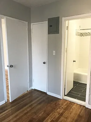 Rented by BRICK & GALO REALTY CORP | media 7