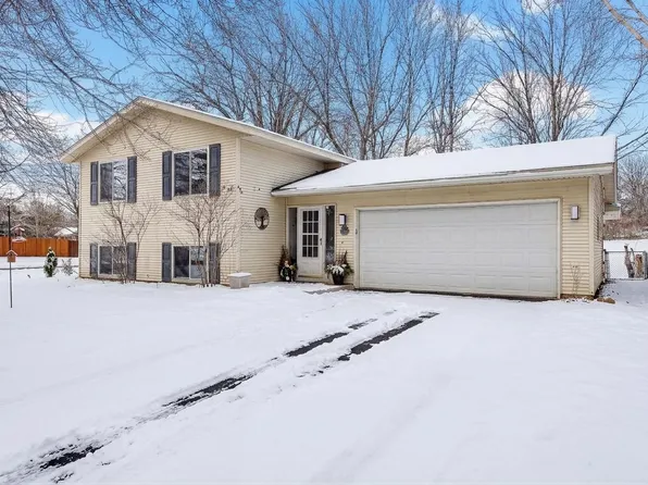 8556 Hiawatha Ave, Eden Prairie, MN 55347