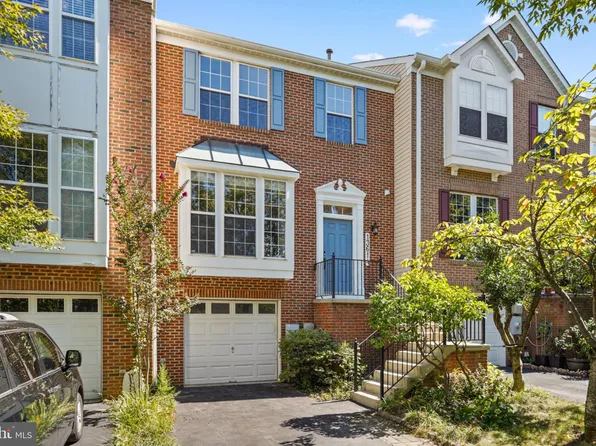 13614 Valley Oak Cir, Rockville, MD 20850