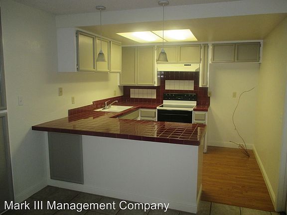 2nd image of 6021 Woodminster Cir