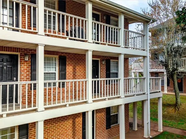 250 Elm St APT 226, Clemson, SC 29631