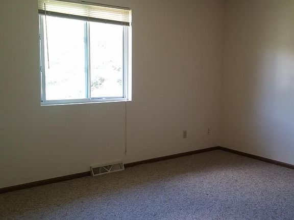 upper bedroom