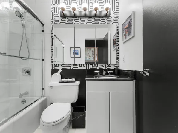 310 East 46th Street image 7 of 15