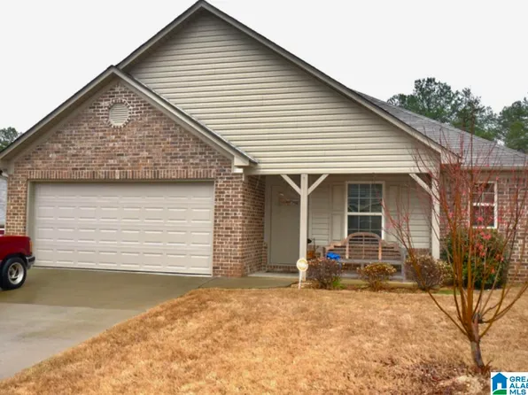 6133 Judy Cir, Pinson, AL 35126