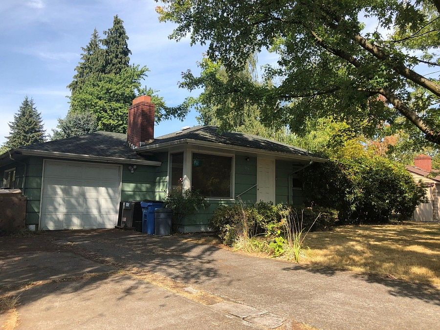 1st image of 800 NW 78th St