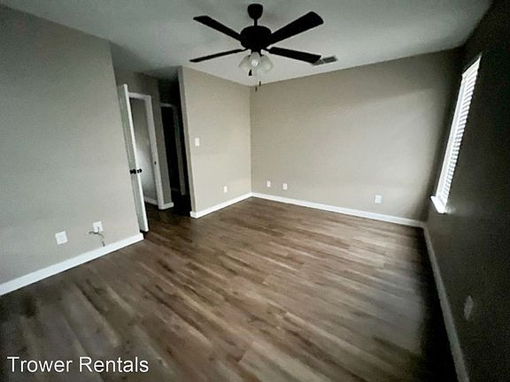 5th image of 3805 Mayer Dr
