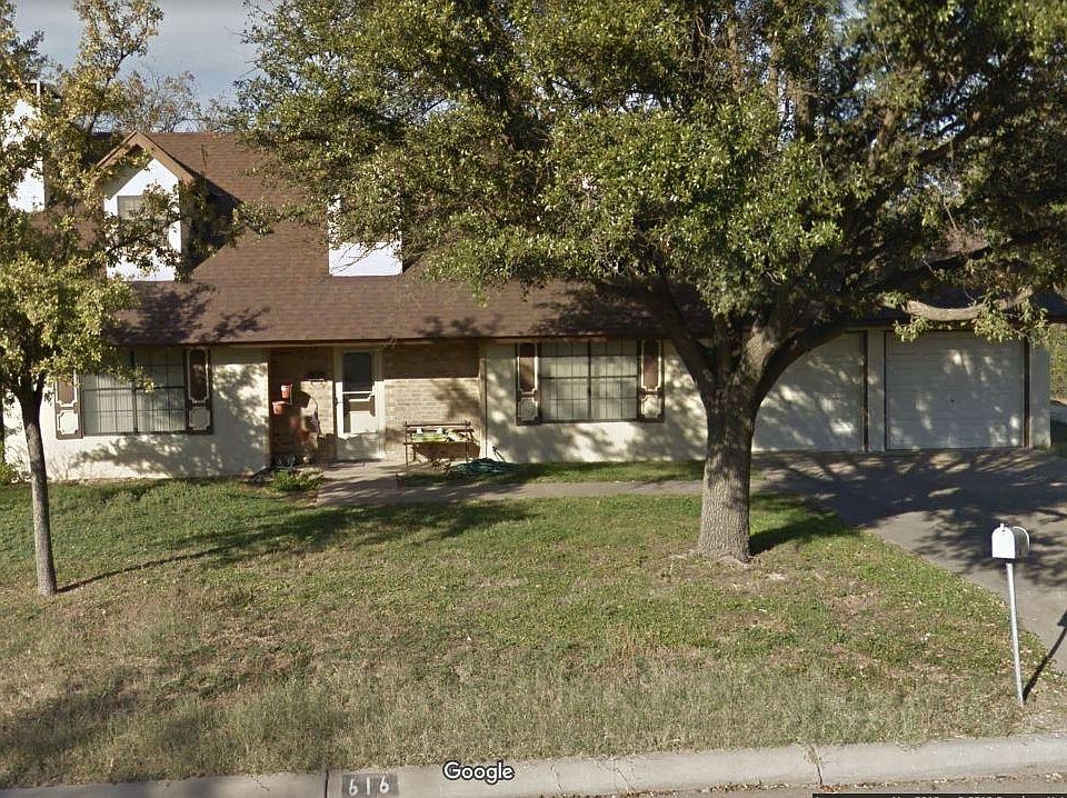 Santa Rita!! 4 bed 2 bath