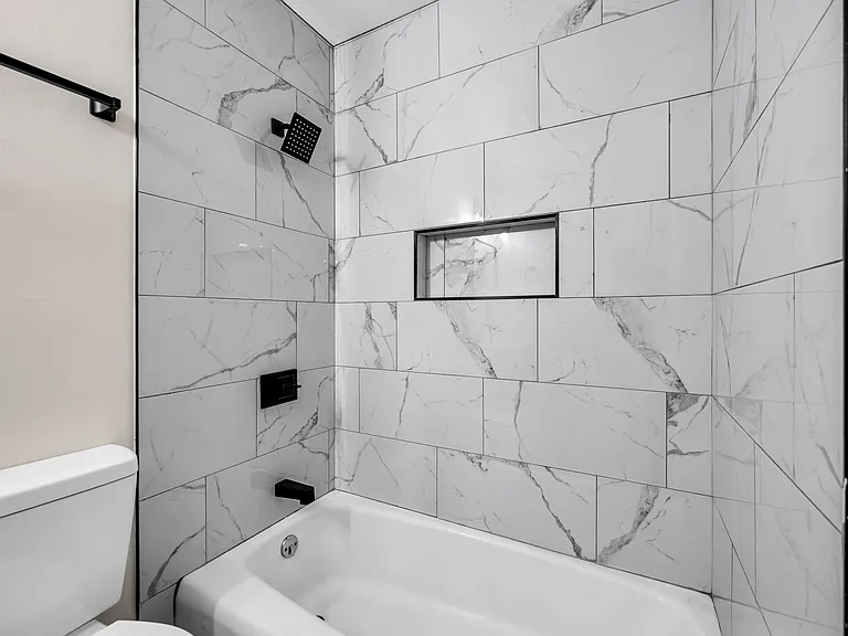 1306 Madison Ave — Photo 17
