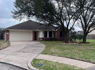 11835 Balmorhea Ln, Sugar Land, TX 77498