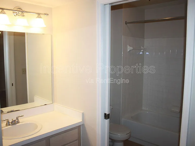 7220 Westpointe Blvd #1416 — Photo 12