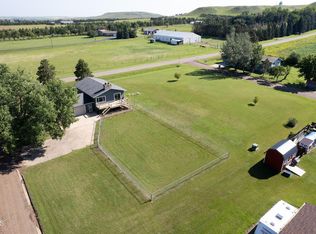 2530 Sundance Dr, Dickinson, ND 58601