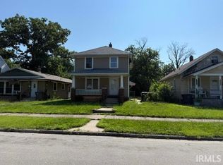 810 Huey St, South Bend, IN 46628