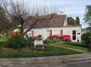 111 Price Dr, Manassas Park, VA 20111
