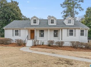 1841 Montclaire Dr, Vestavia Hills, AL 35216
