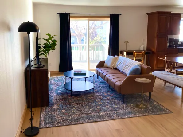 4213 51st St S, Fargo, ND 58104