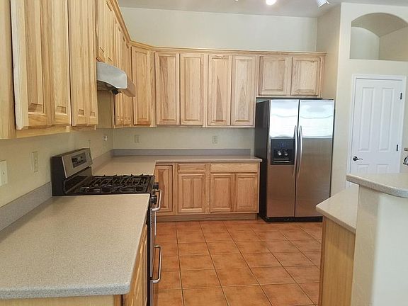 5th image of 8045 N Sombrero Point Dr