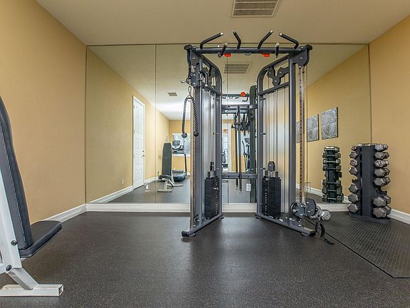 5th image of 790 N Euclid St #310