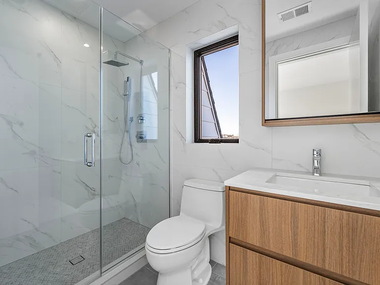 222 Washington Pl — Photo 13