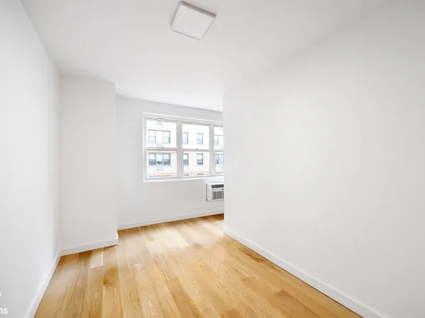 340 East 80th Street 12A image 6 of 6