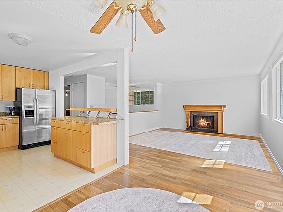 5th image of 2138 SW 305th Street