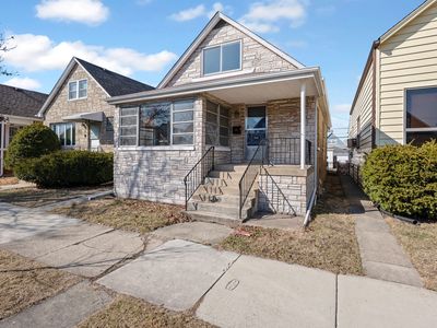 5038 W Byron St, Chicago, IL, 60641
