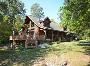 30325 Greenfield Ln, Warrenton, MO 63383