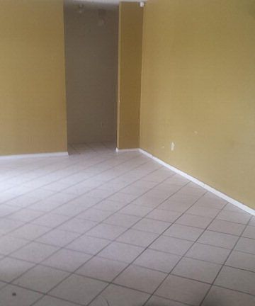 2nd image of 344 Pera Ave