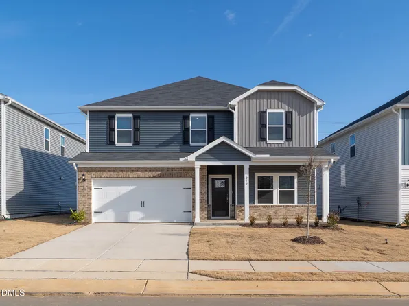 212 Thistle Patch Pl, Angier, NC 27501