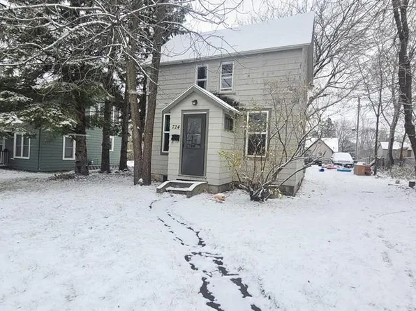 724 NW 3rd Ave, Grand Rapids, MN 55744