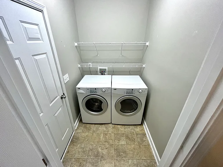 2456 Birch View Dr — Photo 73