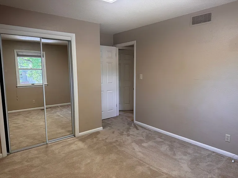 3131 W Platte Ave — Photo 13