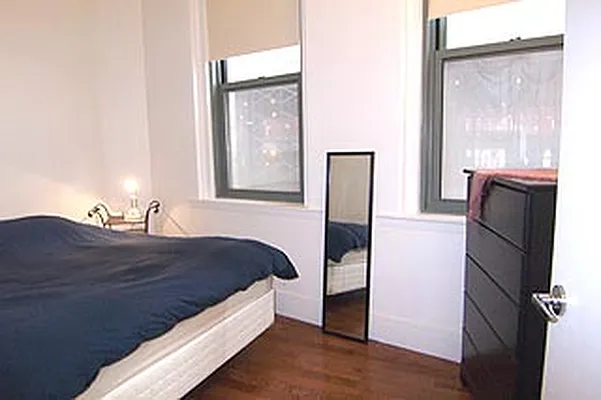 Rented by R New York | media 44