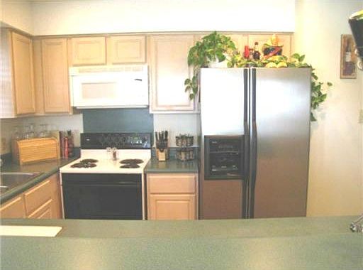 2nd image of 3428 Roosevelt Blvd