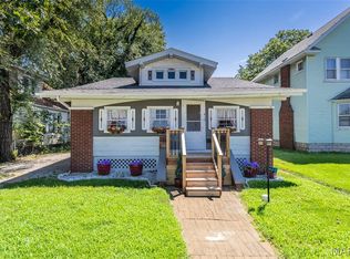 414 E Lorena Ave, Wood River, IL 62095