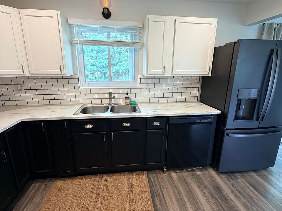 1st image of 20404 Lunn Rd #20400